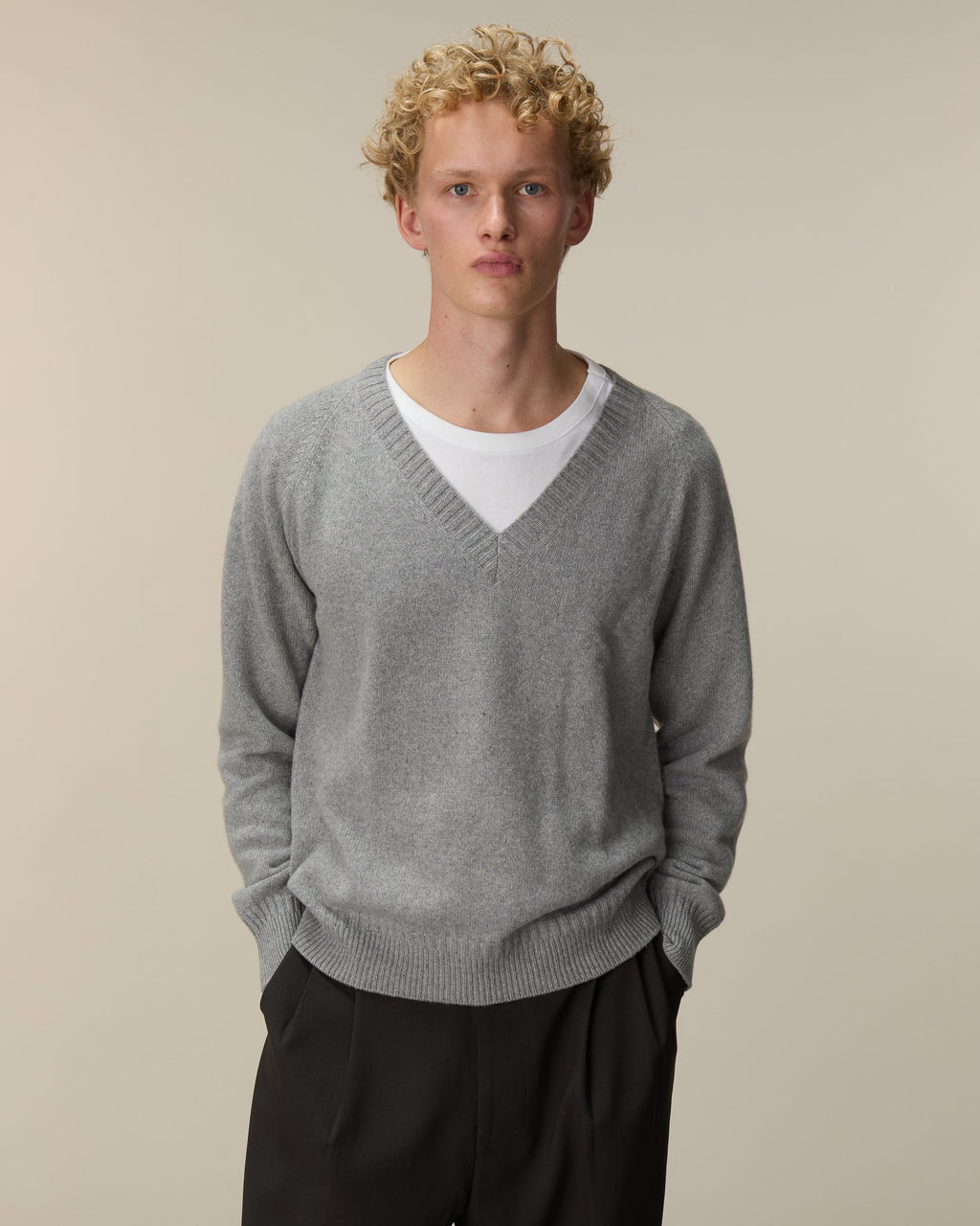 Col V en cachemire Homme - 10
